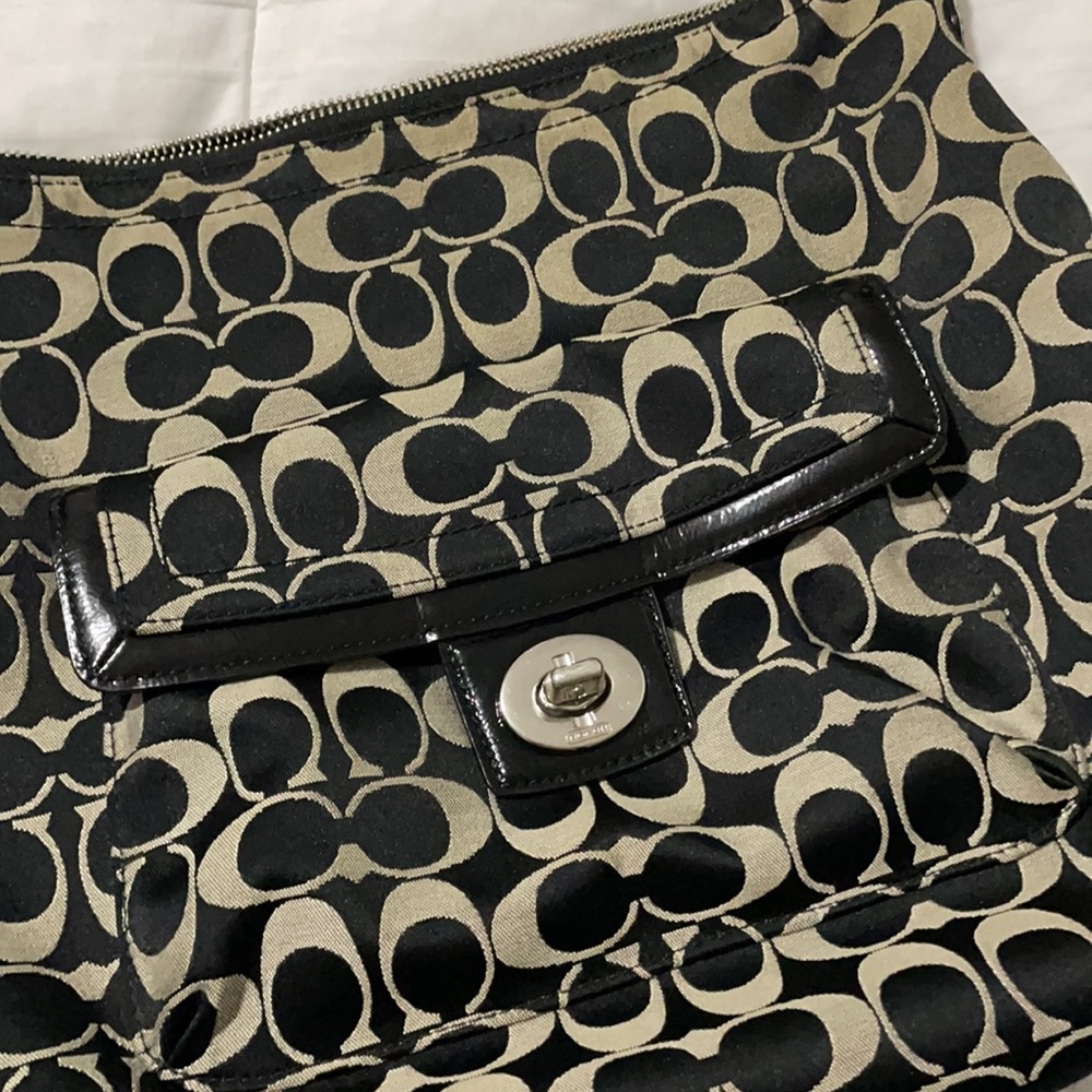 Coach purse and wallet - Picture 5 of 6